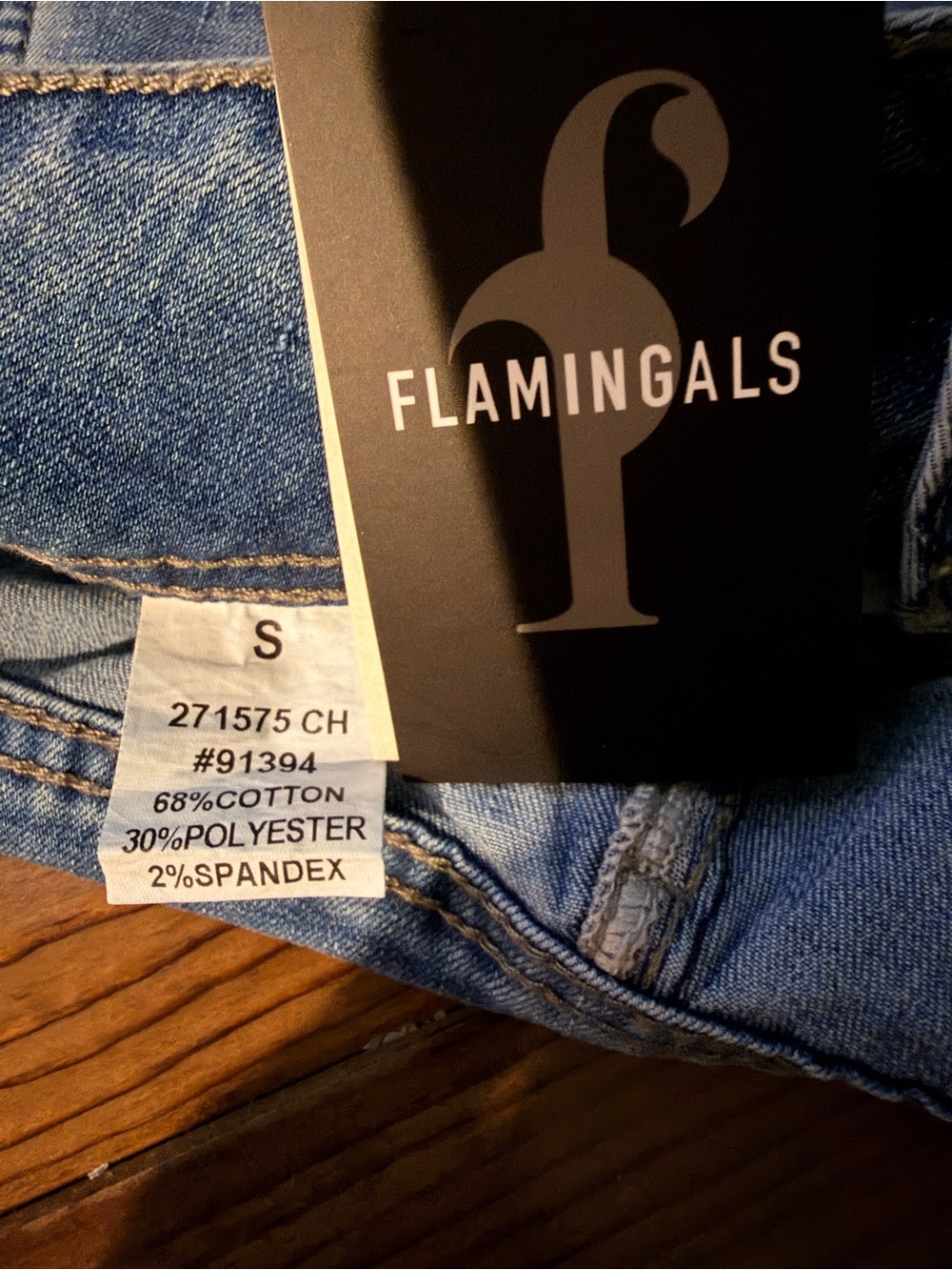 Flamingals Mid Waist Dual Button Raw Hem Straight Leg Cropped Jeans - Picture 8 of 9